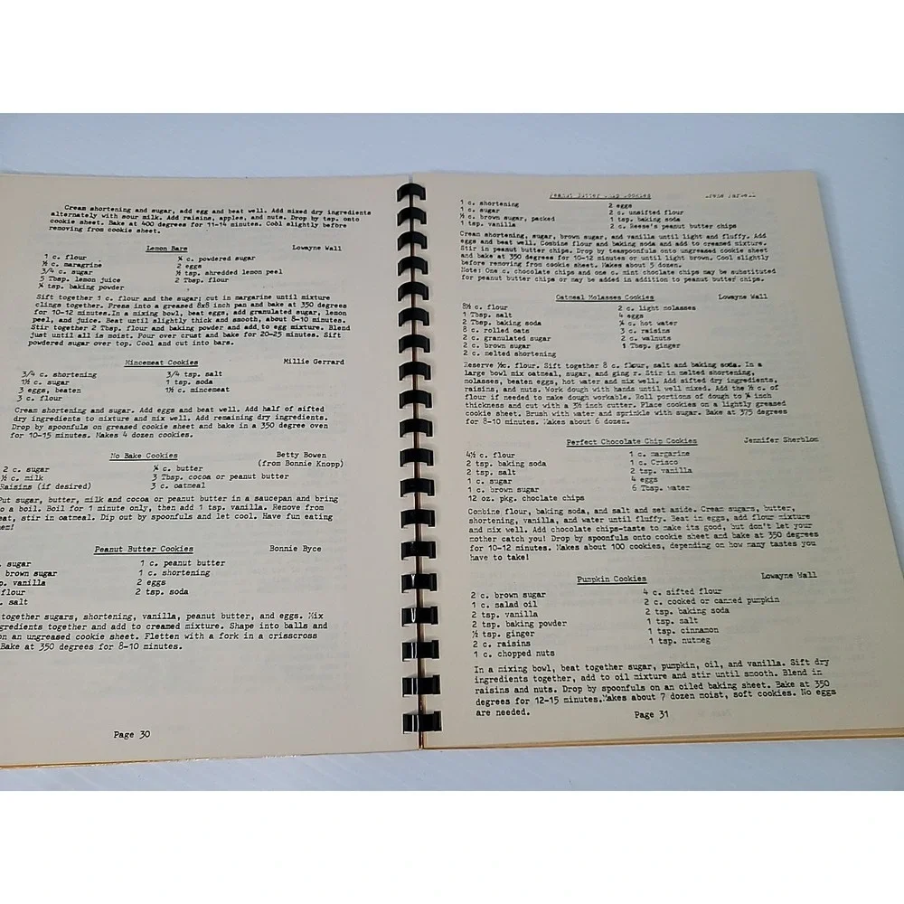 Vintage Happy Meals to You Women's Ministries Christian Burley Idaho Cookbook 89